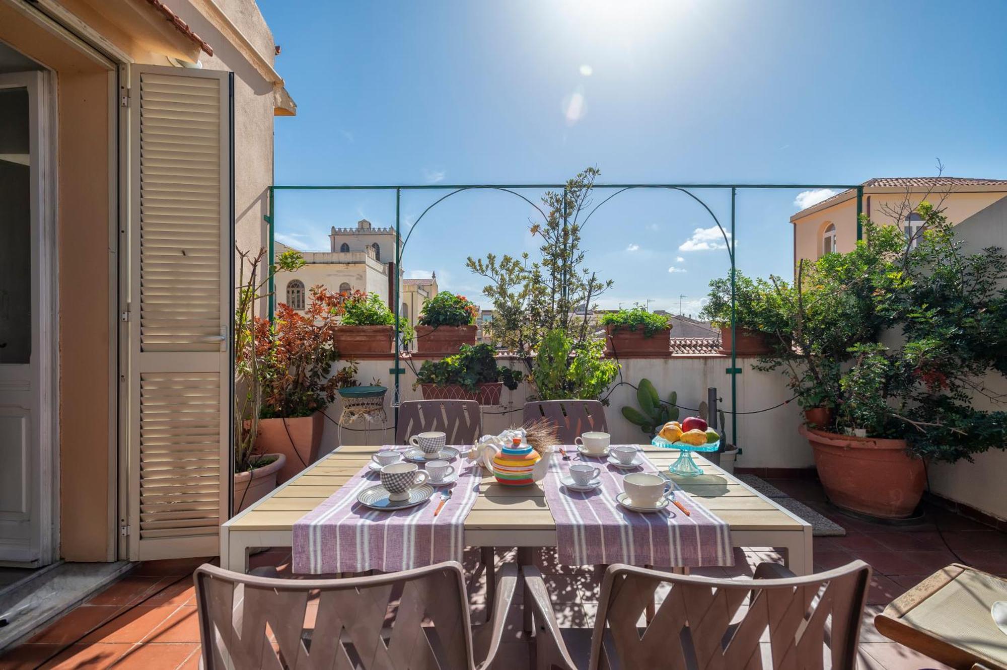 Sardinia Re - Liberty 13 Apartment Сасари Екстериор снимка